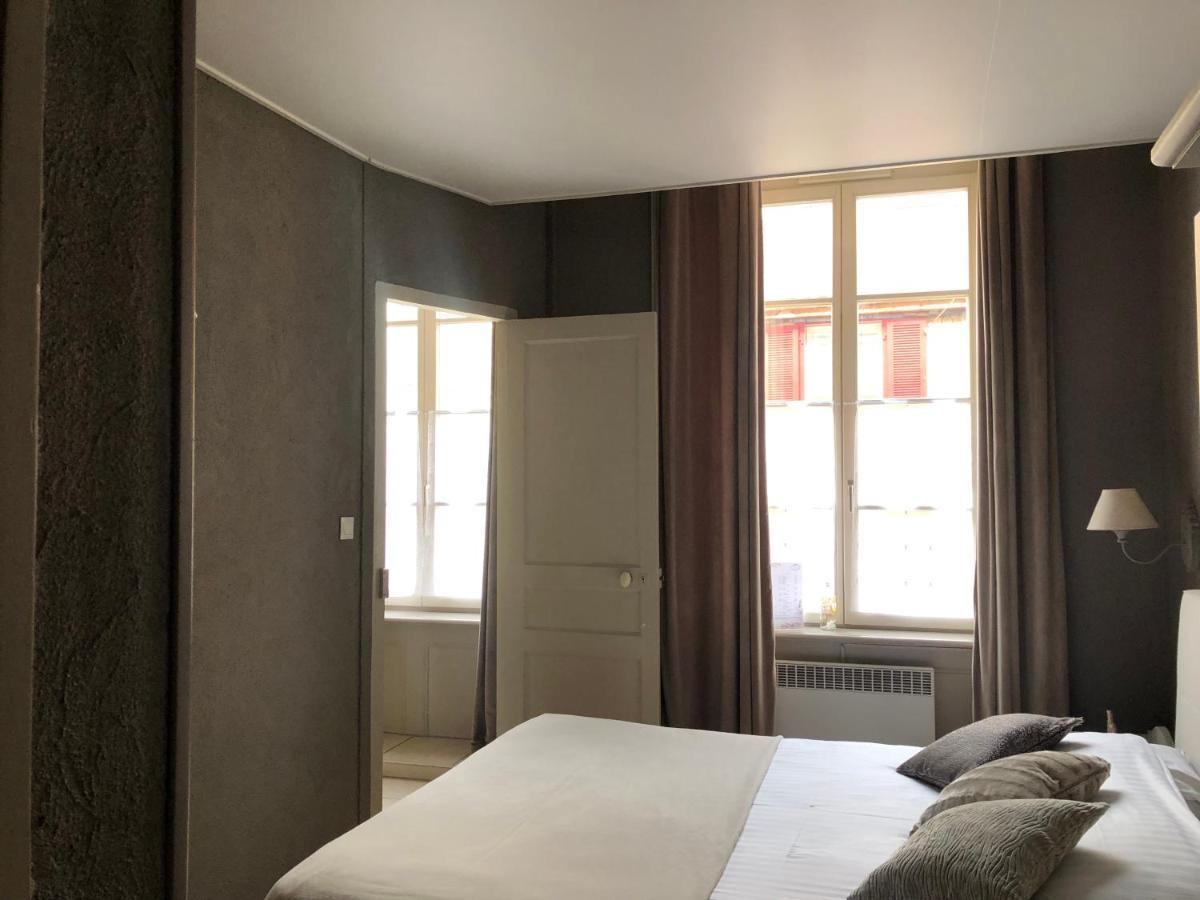 The Originals Boutique, Hotel De La Balance, Montbéliard Kültér fotó