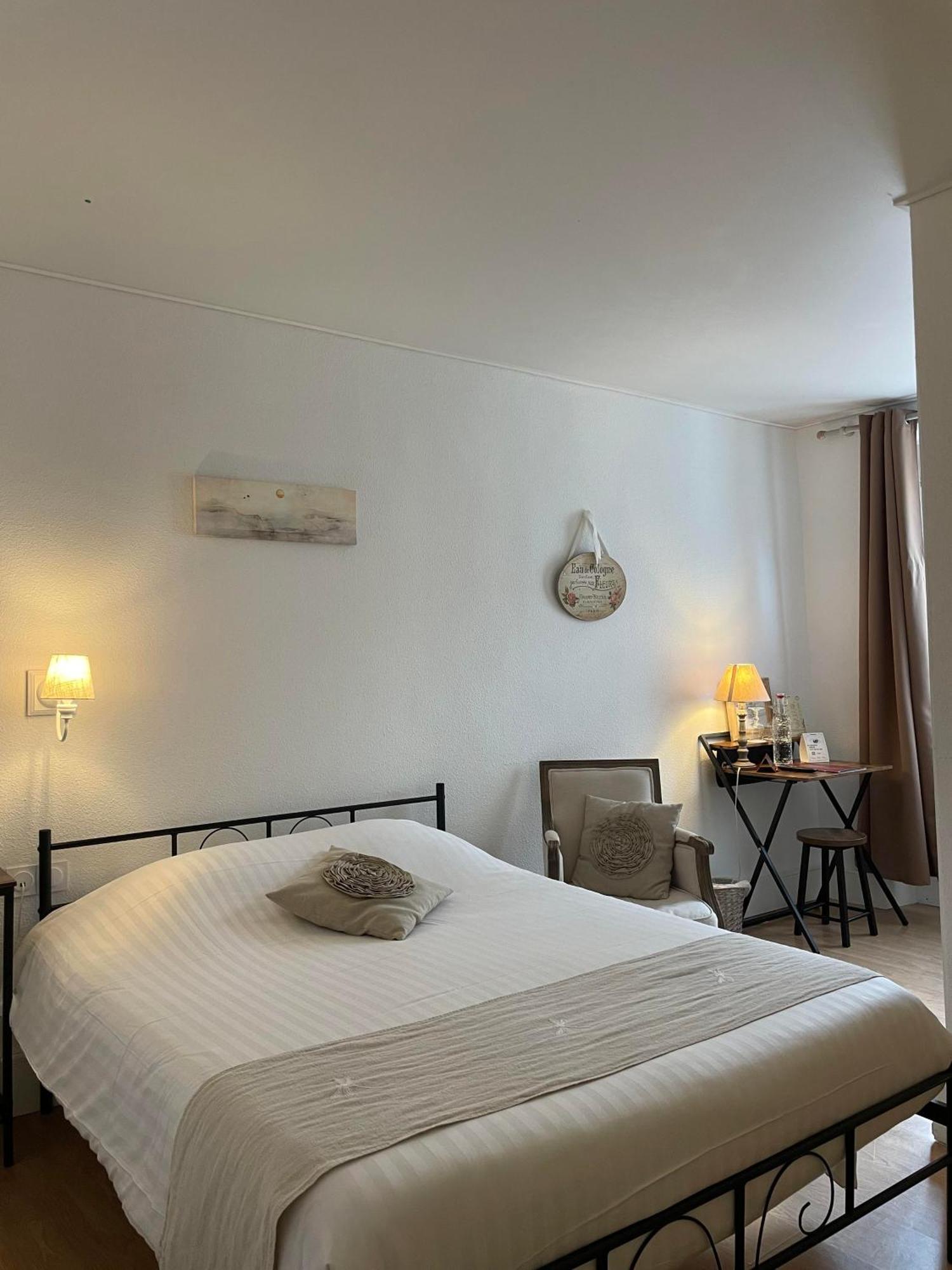 The Originals Boutique, Hotel De La Balance, Montbéliard Kültér fotó