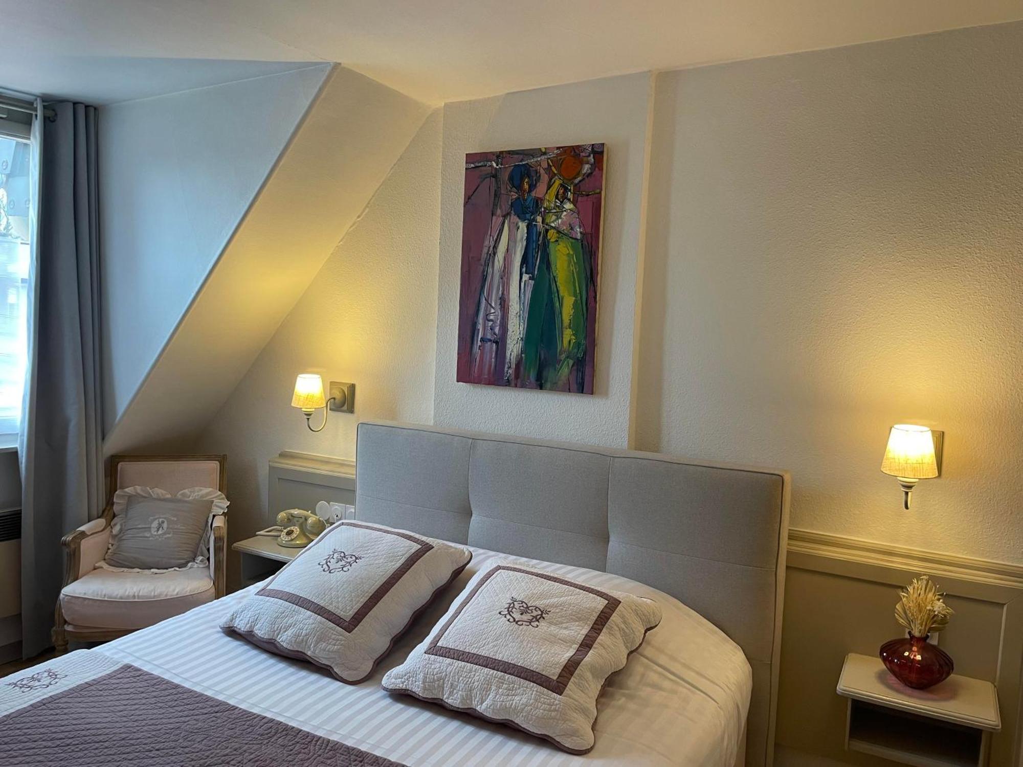 The Originals Boutique, Hotel De La Balance, Montbéliard Kültér fotó